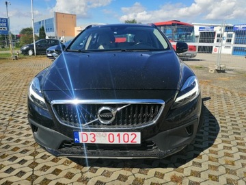 Volvo 2018 Volvo V40 Cross Country II 2.0 bezwypadkowy, jasny środek, WEBASTO
