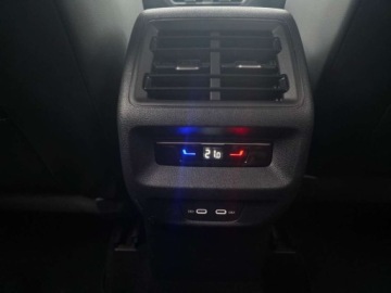 Volkswagen Tiguan II SUV Facelifting 1.5 TSI 150KM 2024 Volkswagen Tiguan 1,5 eTSI 150 KM DSG Elegance Tempomat aktywny ACC do 210, zdjęcie 28