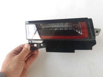 RANGE ROVER EVOQUE II- LAMPA LEWY TYŁ W KLAPĘ