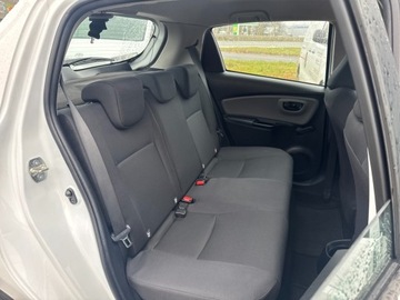 Toyota Yaris III Hatchback 5d Facelifting 2017 1.5 Hybrid 100KM 2020 Toyota Yaris Hybrid 100 Active III (2011-2019) Toy, zdjęcie 22