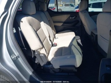 Chevrolet 2023 Chevrolet Traverse 2023r., LS, od ubezpieczalni 3.6 Benzyna 310KM, zdjęcie 9