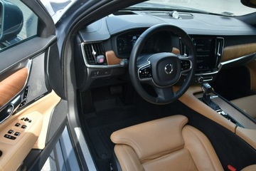 Volvo S90 II Sedan 2.0 T6 310KM 2018 Volvo S90 AWD 2.0 T6 310KM Inscription LONG 2018r., zdjęcie 9