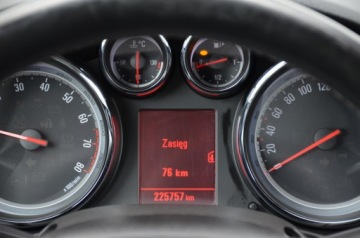 Opel Astra J Sports Tourer 1.4 Turbo ECOTEC 140KM 2012 CZARNA ZAREJESTROWANA 1.4T 140KM COSMO SERWIS NAVI SKÓRA GRZ.FOTELE, zdjęcie 33