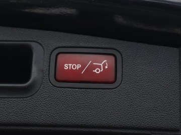 Mercedes Klasa M W164 Off-roader Facelifting 3.0 V6 (300 CDI BlueEFFICIENCY) 204KM 2010 Mercedes ML ML 300 CDI, 201 KM, 4X4, Automat, zdjęcie 19