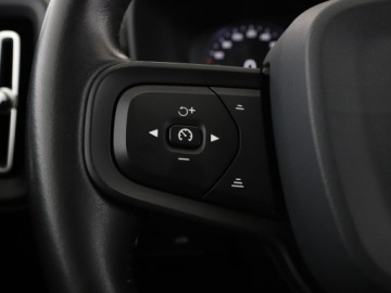 Volvo XC40 Crossover 2.0 D3 150KM 2020 Volvo XC 40 automat, virtual, full led, niski, zdjęcie 31