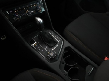 Volkswagen Tiguan II SUV 2.0 TSI 180KM 2017 Volkswagen Tiguan 180KM automat 4Motion navi, zdjęcie 34