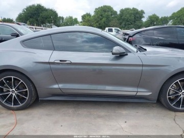 Ford Mustang VI 2021 Ford Mustang Ecoboost Fastback 2021 2.3l 2.3 Benzyna 310KM, zdjęcie 6