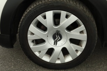 Citroen C4 Cactus Crossover 1.2 PureTech 82KM 2015 Citroen C4 Cactus 1.2 PureTech, Salon Polska, zdjęcie 11