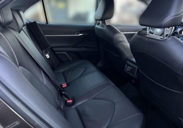 Toyota Camry IX Sedan 2.5 Hybrid Dynamic Force 218KM 2023 Toyota Camry 2.5 Hybrid Executive CVT 1 wl. VAT 23 Salon PL Serwis ASO, zdjęcie 13