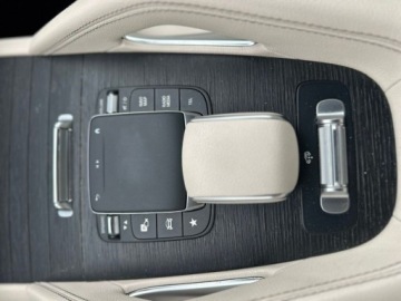 Mercedes GLE V167 2020 Mercedes-Benz GLE 350 e Suv AMG Benzyna Premium NightPanoramaHakMULTIBEAM, zdjęcie 17