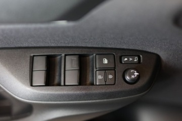 Toyota 2024 Toyota Yaris Cross Hybrid 1.5 Style 1.5 Hybryda 116KM, zdjęcie 31