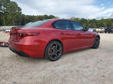Alfa Romeo Giulia II Sedan Facelifting 2.0 Turbo 280KM 2023 Alfa Romeo Giulia Ti 2023 2.0l 2.0 Benzyna 280KM, zdjęcie 3