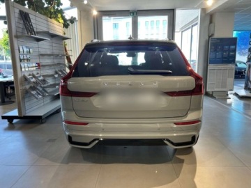 Volvo XC60 II 2026 VOLVO XC60 B5 AWD Plus Dark Suv 2.0 (250 KM) 2026, zdjęcie 1