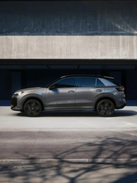 Volkswagen T-Roc I SUV Facelifting 1.5 TSI ACT 150KM 2026 Volkswagen T-Roc R-Line 1.5 eTSI 150 KM DSG -, zdjęcie 2