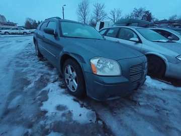 Dodge Magnum 3.5 V6 07r Prawy reflektor