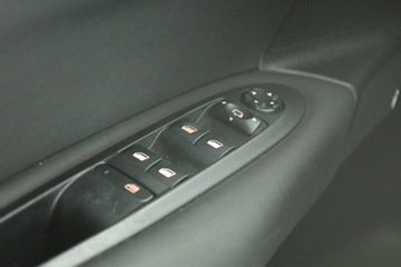 Citroen C4 II Hatchback 5d 1.6 16v VTi 120KM 2011 Citroen C4 1.6 VTi, Klima, Klimatronic, zdjęcie 15