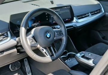 BMW X1 U11 Crossover 2.0 18d 150KM 2024 BMW X1 18d 150KM Adaptive Led Hak M Sport Kamera Ambiente Serwis ASO Car P, zdjęcie 11