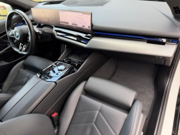 BMW Seria 5 G90-91 2023 BMW 520d xDrive M Sport PRO | Polski Salon | Gwarancja | FAKTURA VAT 23%, zdjęcie 27