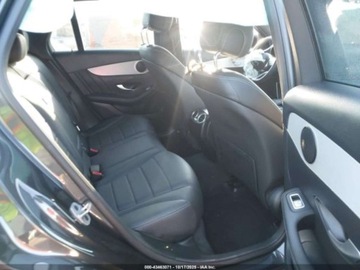Mercedes GLC C254/X254 2022 Mercedes-Benz GLC 300 2022 2.0l 2.0 Benzyna 255KM, zdjęcie 12