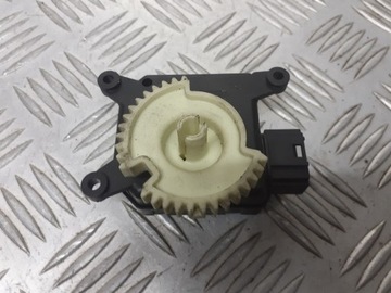 MOTOREK RADIÁTORU VW FOX 309368300CD
