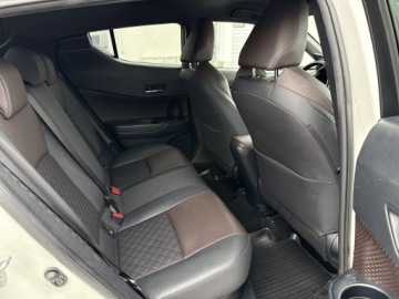 Toyota C-HR I Crossover 1.8 Hybrid 122KM 2017 Toyota C-HR 1.8 Hybrid Prestige 1.8 Hybrid Prestig, zdjęcie 7