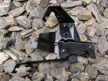 DRŽÁKY SKŘÍŇKA PUMPY SERVA MERCEDES SLK W172 R172 A0042531 !!!