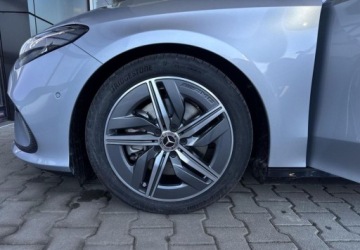 Mercedes CLA C118/X118 2025 Mercedes-Benz CLA 200 Pakiet Advanced Plus z Dodatkami Cyfrowymi zarejestr, zdjęcie 17
