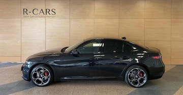 Alfa Romeo Giulia II Sedan Facelifting 2.0 Turbo 280KM 2023 Alfa Romeo Giulia Salon Polska Bezwypadkowy R Cars Warszawa 2.0 Benzyna, zdjęcie 3