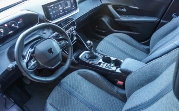 Peugeot 2008 II 2023 Peugeot 2008 Peugeot 2008 Allure 1.2 Benzyna 102KM, zdjęcie 27