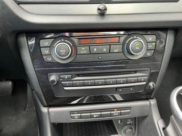 BMW X1 E84 Crossover Facelifting sDrive 20d 184KM 2014 BMW X1 2.0 diesel 184 KM automat panorama zarej w PL zamiana 2.0, zdjęcie 13