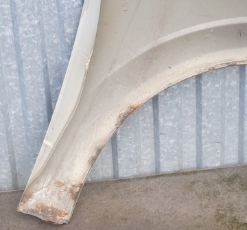 BLATNÍK LEVÝ PŘEDNÍ OPEL ASTRA H BARVA Z40H