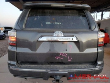 Toyota 2017 Toyota 4-Runner _SR5 PREMIUM_4x4_4.0 L_270 km_2017r_7 osobowa 4.0 Benzyna, zdjęcie 5