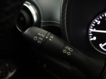 Nissan Juke II Crossover 1.0 DIG-T 114KM 2021 Nissan Juke navi klima auto kamera i czujniki, zdjęcie 29