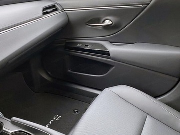 Lexus ES VII (XV70) Sedan Facelifting 300h 218KM 2025 Od ręki - 300h Business Edition 2.5 E-CVT 218KM | Tempomat adaptacyjny!, zdjęcie 10