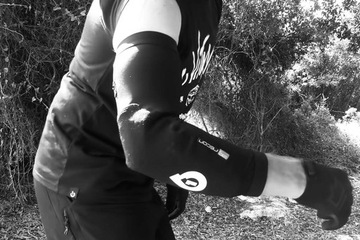 Ochraniacze SIXSIXONE Recon II Knee z 360PLN L