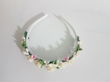 OPASKA KWIATY ECRU+RÓŻ KOMUNIA RÓŻYCZKI