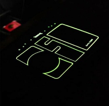 АВТОМОБИЛЬНЫЙ ПРОТИВОСКОЛЬЖАЮЩИЙ КОВРИК ДЛЯ ТЕЛЕФОНА 4 В 1 УНИВЕРСАЛЬНАЯ ПОВОРОТНАЯ РУЧКА