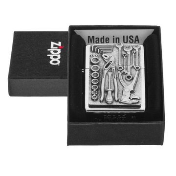 Бензиновая зажигалка Zippo Toolbox