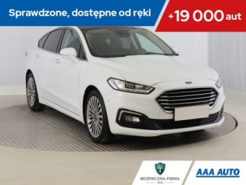 Ford Mondeo V Liftback Facelifting 2.0 EcoBlue 190KM 2019 Ford Mondeo 2.0 EcoBlue, Salon Polska, 187 KM