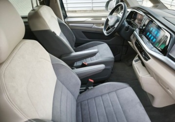 Volkswagen Multivan T7 Van L1 2.0 TDI 150KM 2024 Volkswagen Multivan L2, polskory 7 osobowy, ACC, LED Matrix, Kamera, 1 wl, zdjęcie 16