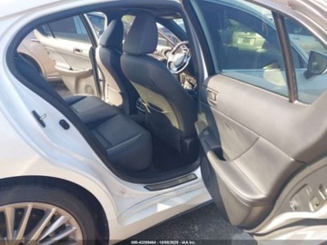 Lexus IS III 2023 Lexus IS 300, 2023r., 4x4, 3.5L 3.5 Benzyna 260KM, zdjęcie 9