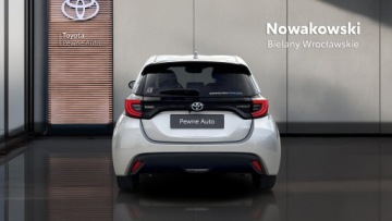 Toyota Yaris IV Hatchback 1.5 Hybrid Dynamic Force 116KM 2023 Toyota Yaris Hybrid 1.5 Comfort IV (2020-) Hybrid, zdjęcie 4