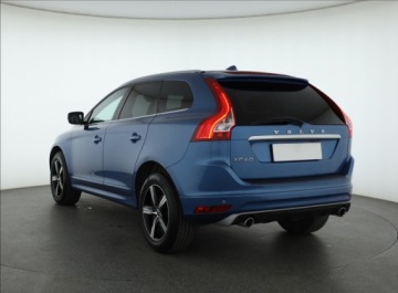 Volvo XC60 I SUV Facelifting 2.0 D3 DRIVE-E 150KM 2016 Volvo XC60 D3, Automat, Skóra, Navi, Xenon, zdjęcie 3