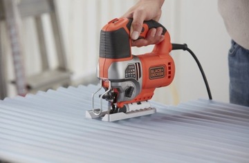 Лобзик Black&Decker BES610 650Вт