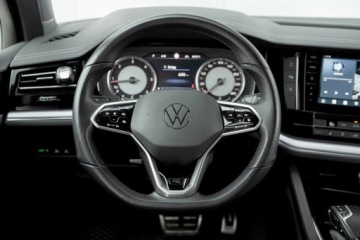 Volkswagen Touareg III SUV 3.0 V6 SCR TDI 286KM 2022 Volkswagen Touareg R-Line 3.0 TDI 286 KM Masaz Hak Salon PL Autotrade, zdjęcie 20