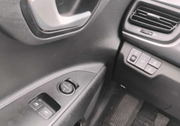 Kia Rio IV 2019 Kia Rio 2919r, Salon Polska, 1.2 LPG. Uszkodzony prawy przod. Jezdzi. 1.2, zdjęcie 9