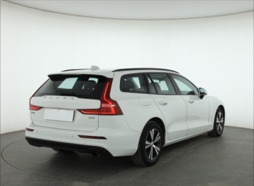 Volvo V60 II  Kombi 2.0 D3 150KM 2019 Volvo V60 D3 2.0, Salon Polska, 1. Właściciel, zdjęcie 4