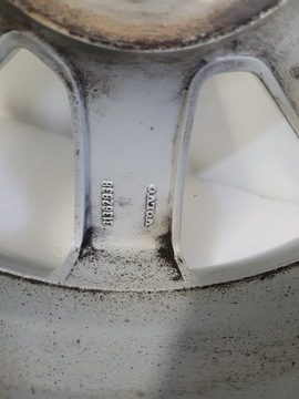 VOLVO FELGA ALUMINIOWA ALUFELGA 8X17 17 ET42 8J 31362838 5X108