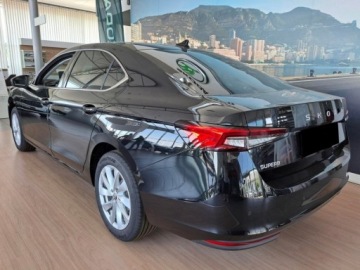 Skoda Superb IV Liftback 2.0 TSI 204KM 2026 SKODA Superb Drive 2.0 TSI DSG Sedan 204KM 2026, zdjęcie 3