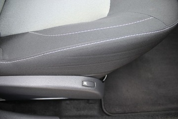 Dacia Duster I SUV Facelifting 1.2 TCe (Euro 6) 125KM 2017 Dacia Duster Dacia Duster I Pierwszy wlasciciel Serwis ASO Navi Stan BDB W, zdjęcie 23